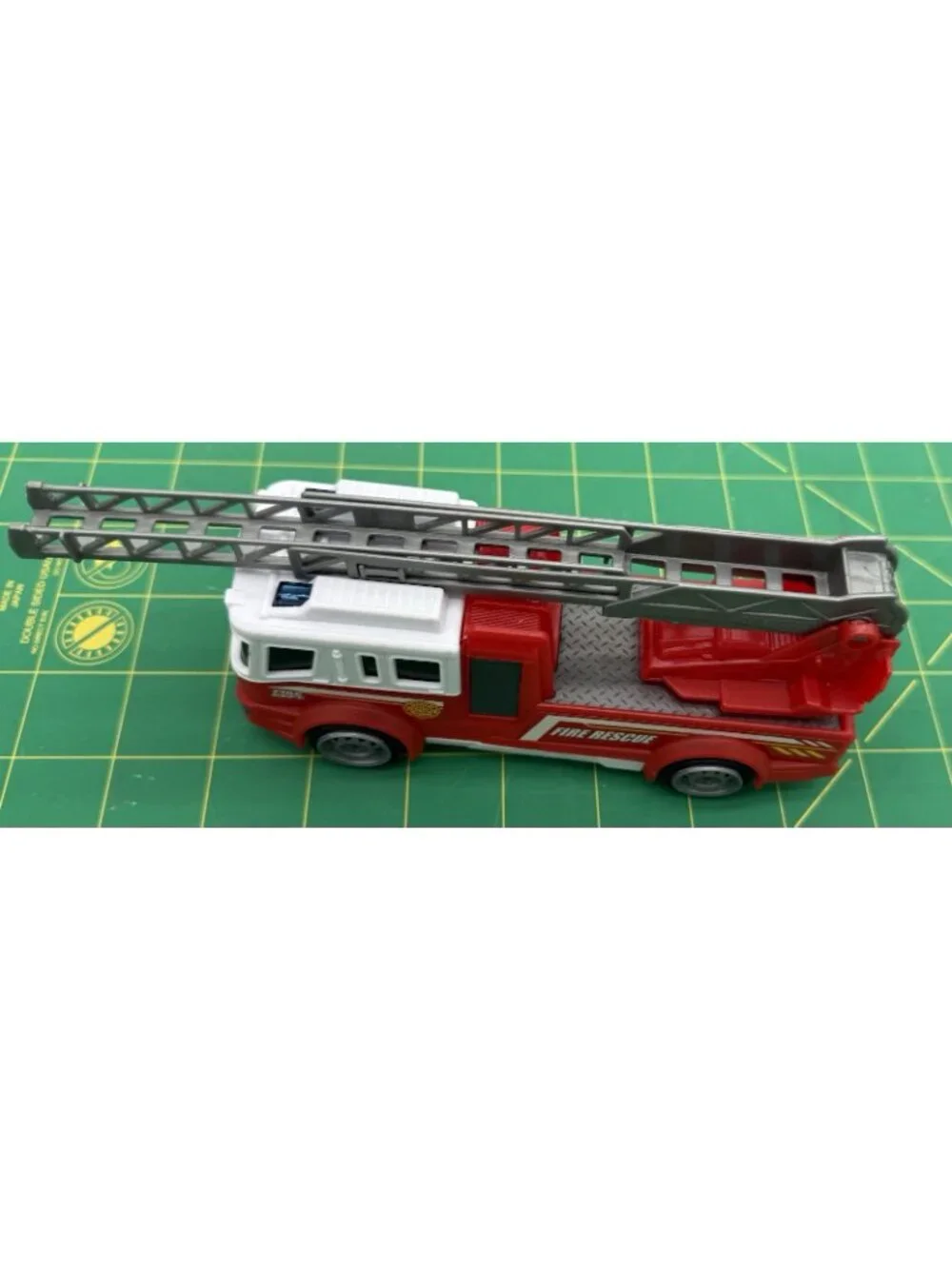 Fire Rescue with Working Ladder Red Plastic Fire Engine Toy Vehicle